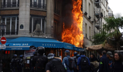 Fransa’da Macron karşıtı gösteriler sürüyor