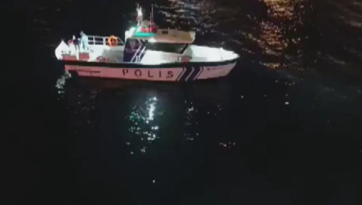 Haliç Köprüsü’nde intihar girişimi: 2 kişi denize atladı