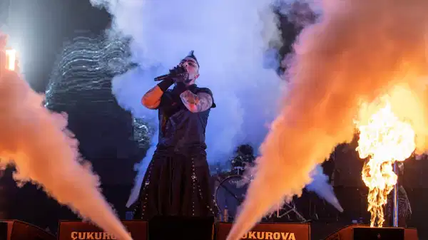 Hayko Cepkin: Diyarbakır valimizin süratle dönüşü, nezaketi ve özel daveti için teşekkürler