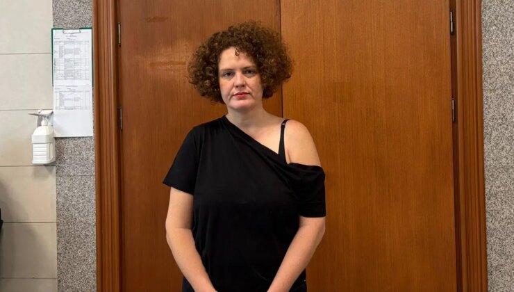 HDK soruşturması: Gazeteci Elif Akgül’ün yurt dışına çıkış yasağı devam edecek