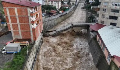 Heyelan ve sel uyarısı! Rize Valisi’nden ‘teyakkuzda olma’ çağrısı…