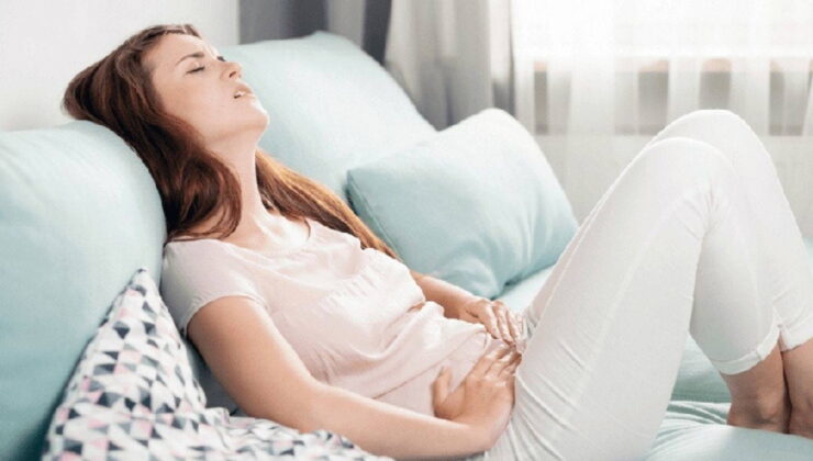 Hormonal değişimleri kontrol altına alarak vücudunuzu rahatlatın: Regl öncesi şişkinliği azaltmanın 7 doğal yolu