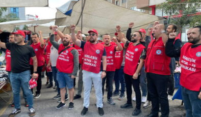 Hyundai Asansör önünde açıklama yapan işçiler: “İşveren bizleri sefalet ücretine mahkum etmek istiyor”