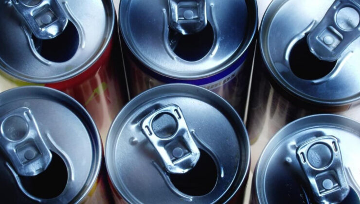 İngiltere’de enerji içecekleri 16 yaş altına yasaklandı