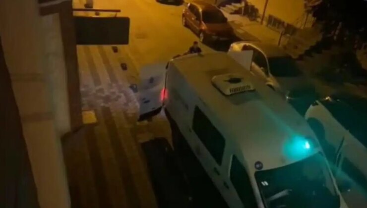 İstanbul’da evlat dehşeti… Babasını boğazını keserek öldürdü!