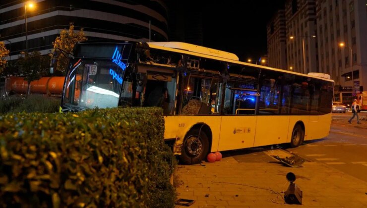 İstanbul’da feci kaza… İETT otobüsü ile otomobil çarpıştı: Yaralılar var!