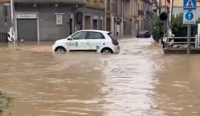 İtalya’yı sel ve fırtına vurdu