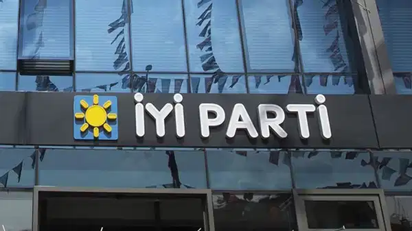 İYİ Parti Sakarya’da toplu istifa