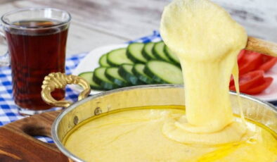 Kahvaltıların vazgeçilmez lezzeti: Muhlama Tarifi