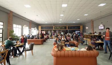 Kantinlerde fiyatlar patladı, öğrenciler öğün atlıyor: Üniversitelinin açlıkla sınavı