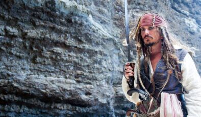 Karayip Korsanları: Gizemli Denizlerde filminin konusu ne? Karayip Korsanları: Gizemli Denizlerde filminin oyuncuları kim?