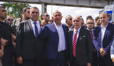 Kayyum Gürsel Tekin programını açıkladı: ‘Yarın Özgür Özel’i karşılayacağım’