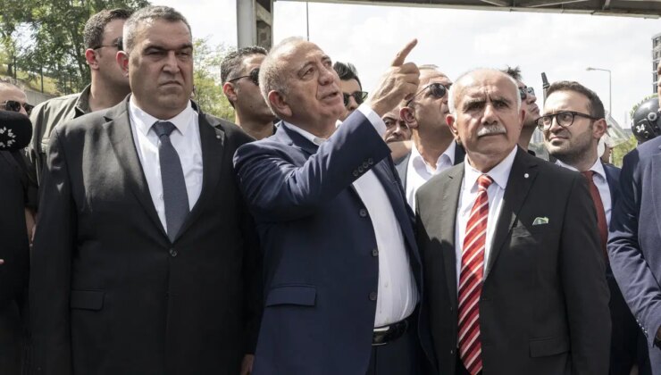 Kayyum Gürsel Tekin’den CHP’lilere giriş yasağı: 30 kişilik ‘liste’ vermiş!