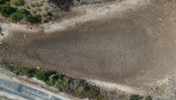 Kırklareli’ndeki Taşlık Göleti kuraklık nedeniyle kurudu!