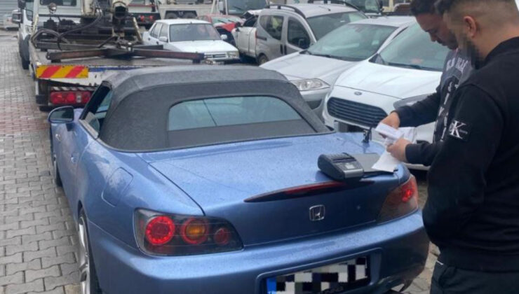 Kocaeli’de drift atan sürücü cezadan kaçamadı