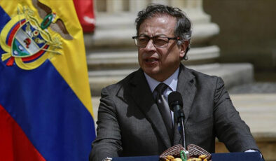 Kolombiya Cumhurbaşkanı Petro, Trump’ı “soykırımın suç ortağı” olmakla suçladı