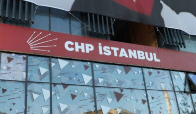 Mahkemeden CHP İstanbul İl Yönetimi’ne kayyum kararı… Tepki yağdı: ‘Ülkeyi dünyaya rezil ediyorlar!’