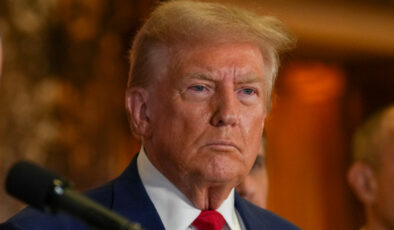 Mahkemeden karar çıktı: Trump, tecavüz davasında 83,3 milyon dolar tazminat ödeyecek