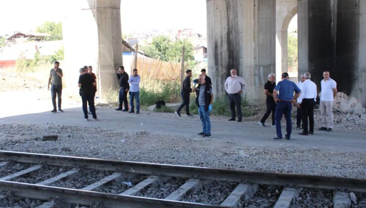 Malatya’da yük treni çarpmıştı… Hastanede hayatını kaybetti!