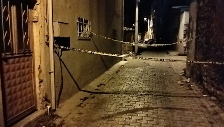 Manisa’da ‘yeğen’ dehşeti… Amcasını bıçakladı!