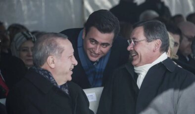 Melih Gökçek ile ilgili suç duyurularına takipsizlik kararı veren savcı için ‘FETÖ firarisi’ iddiası!