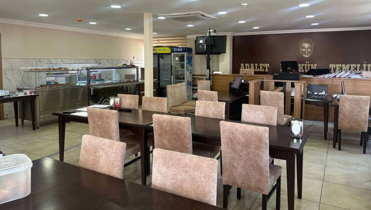 Muğla’da yemekhanede duruşma: ‘Ekmeklerin yanında çıktık, şok oldum’