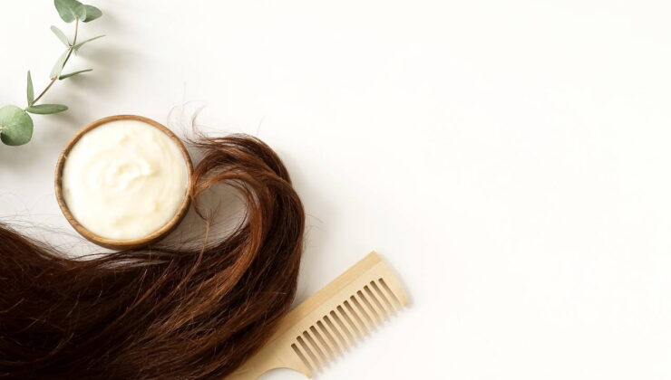 Mutfağınızdaki malzemelerle hızlıca sağlıklı saçlara kavuşun: Saç kırıklarını azaltan 7 doğal bakım kürü
