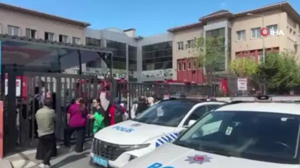 Okulda yangın paniği! Veliler okul önüne yığıldı