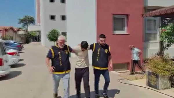 Örümcek gibi binaya tırmanan hırsız: ‘Ben basit bir kuryeyim’