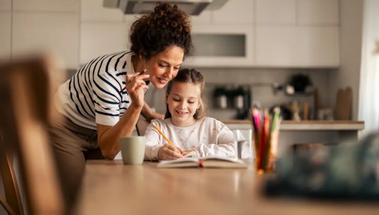 Oyunla öğreterek çocuğunuzun yaratıcılığını geliştirin: Çocuk gelişimini destekleyen 7 pratik aktivite