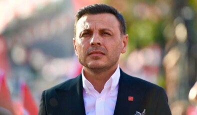 Özgür Çelik, Kadıköy’den seslendi: ‘Büyük bir eylem gerçekleştireceğiz’