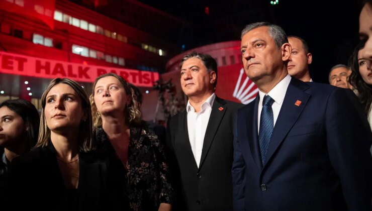 Özgür Özel, 102’nci yıl etkinliğine konuştu: ‘Başımıza ne geliyorsa bu yüzden geliyor’