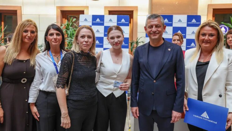 Özgür Özel, Nehir Zeyrek’in üniversite kayıt işlemine eşlik etti!