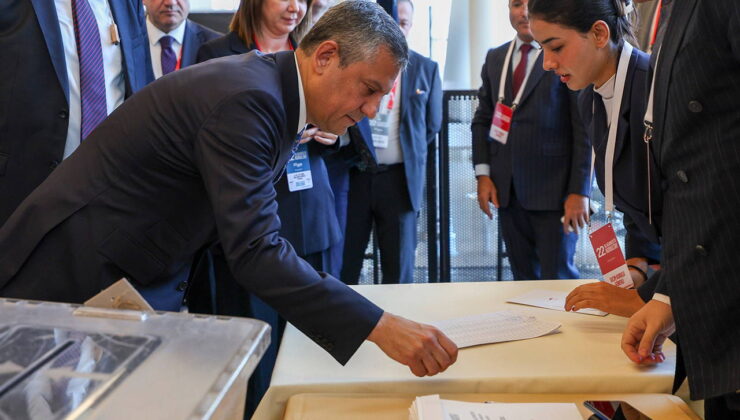 Özgür Özel yeniden CHP Genel Başkanı seçildi: Gözler Parti Meclisi ve Yüksek Disiplin Kurulu listelerinde!