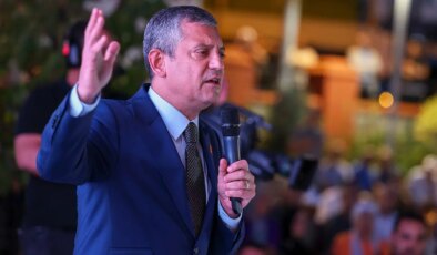 Özgür Özel’den 15 Eylül öncesi kritik çağrı: Yarını işaret etti, saat verdi!