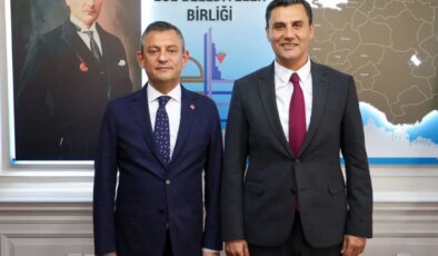 Özgür Özel’den duygu dolu ‘Ferdi Zeyrek’ konuşması… İlk kez açıkladı: ‘Bu bizim Ferdi ile yarım kalan son hayalimizdi’