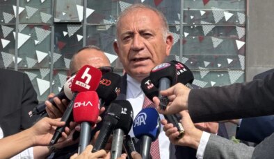 Özgür Özel’in geleceğini duyan kayyum Gürsel Tekin, CHP’nin eski il binasından ayrıldı!