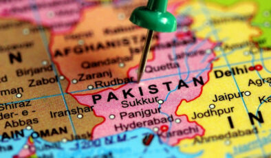 Pakistan’da silahlı çatışma: 12 asker ve 13 militan öldü