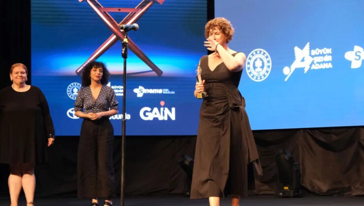 Pelin Esmer’e 8 ödül! 32. Uluslararası Adana Altın Koza Film Festivalinde ödüller sahiplerini buldu