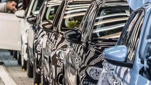 Resmi Gazete’de yayımlandı… 2 ay sonra devreye giriyor: Otomobil ithalatına yeni ek vergi!