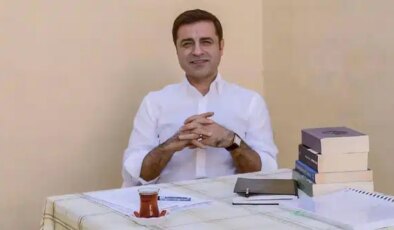 ‘Sakıncalı’ bulundu: Selahattin Demirtaş’ın kitapları cezaevine alınmadı!