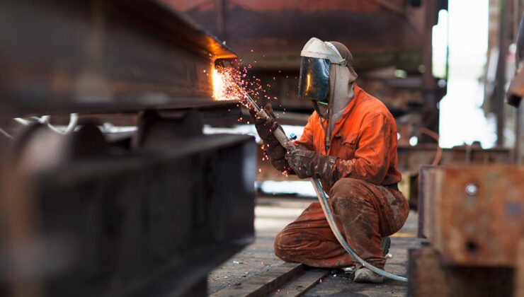 Sanayide çalışan kişi başına üretim endeksi arttı