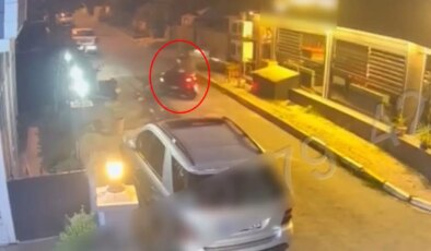 Sarıyer’de motosikletten ‘haraç kurşunu’ kamerada: Tetikçi 14, sürücü 15 yaşında!