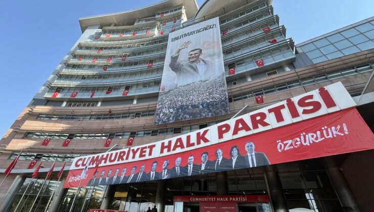 Son dakika… İstanbul il yönetimi görevden uzaklaştırılmıştı: CHP MYK’den olağanüstü toplantı kararı!