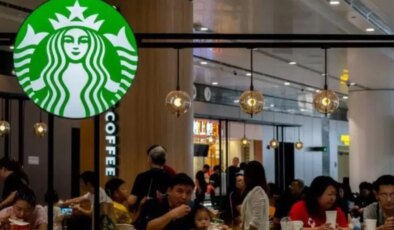 Starbucks’tan işçi kıyımı: Bazı kahve dükkanlarını kapatacak ve çalışanlar işten çıkarılacak