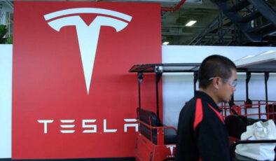 Tesla fabrikasında robot kazası: İşçiden 51 milyon dolarlık dava
