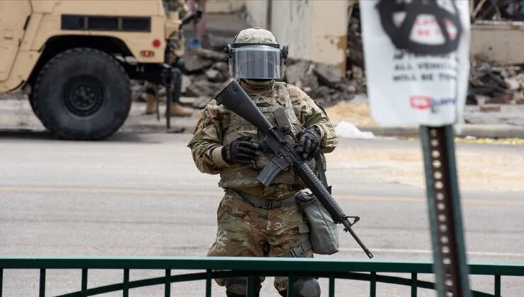 Trump’ın Ulusal Muhafız kararı mahkemeye taşındı