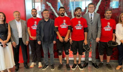 Tutuklamalar için yola çıkan ‘Özgürlük Pedalları’ CHP Genel Merkezi’nde