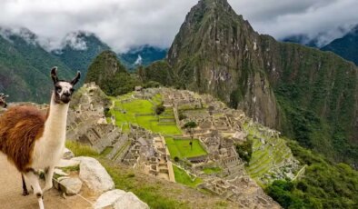 UNESCO mirasında protesto krizi: Yüzlerce turist mahsur kaldı