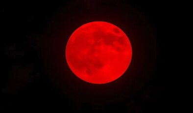 Uzmanından söylentiler üzerine açıklama: ‘Kanlı Ay depreme neden olmaz’